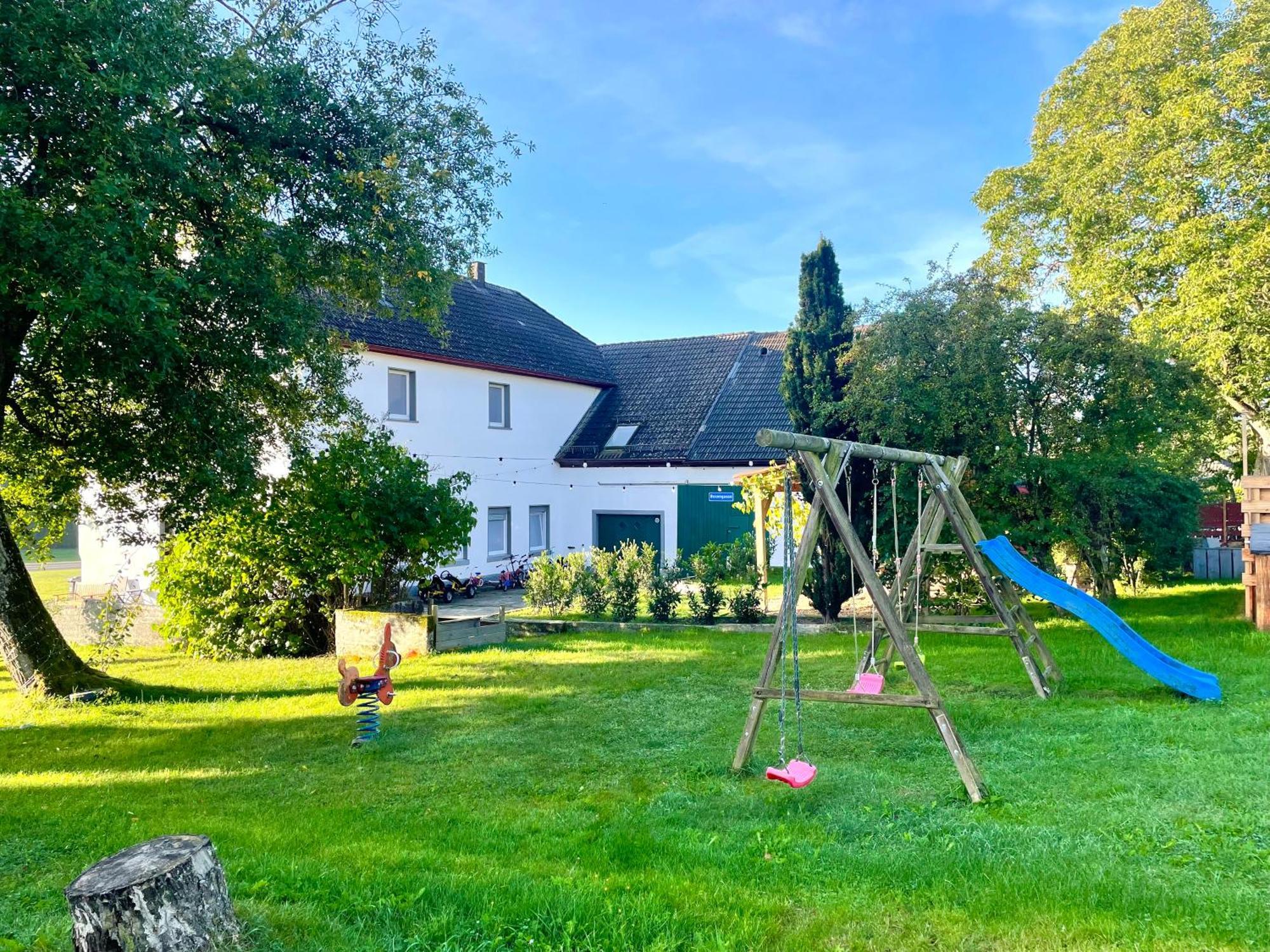 Ferienhaus Backesgarten Fuer 22 Personen Neichen Exteriér fotografie