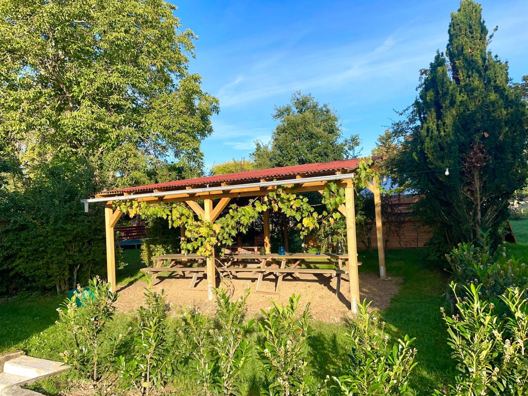 Ferienhaus Backesgarten Fuer 22 Personen Neichen Exteriér fotografie